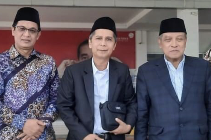 Rektor Unila Prof Karomani yang ditangkap KPK di Bandung ternyata punya hubungan begini dengan Nahdlatul Ulama. Ini foto buktinya.