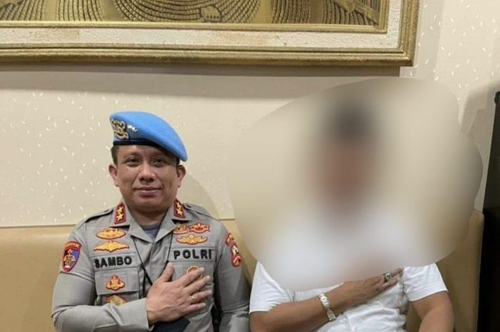 Lubang peluru yang ada di kepala Brigadir J justru berasal dari tembakan sosok psikopat ini. Foto wajahnya dicari-cari. Ternyata bukan Bharada E.