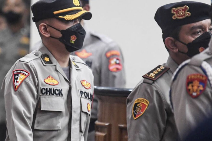 Ini profil Kompol Chuck Putranto yang sempat bohong ke Ferdy Sambo. Chuck kini dipecat Polri. Foto anak jenderal sulit dicari di media sosial.