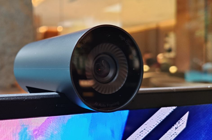 Dell Pro Webcam 2K memiliki desain yang elegan namun dengan kualitas gambar yang sangat baik di harga Rp 2.290.000
