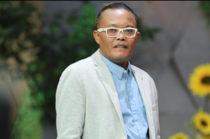Sule tetap ajarkan anaknya untuk hidup sederhana.