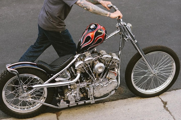 Motor chopper Harley-Davidson milik Flea Red Hot Chili Peppers akan dipamerkan di event Kustomfest 2022.