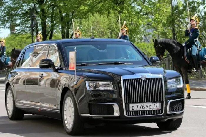 Mobil Presiden Rusia Vladimir Putin, Aurus Senat