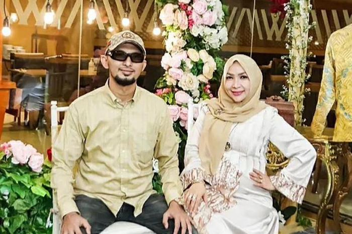 Roro Fitria gugat cerai Andre Irawan 