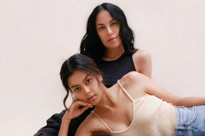 Potret Eva Celia dan Sophia Latjuba 