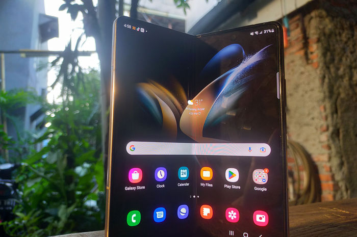 Samsung Galaxy Z Fold4 dengan OneUI 4.1.1 memiliki tampilan yang baru.