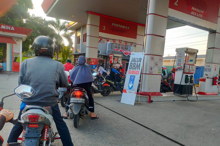 Ribuan orang mengeluh harga Pertalite naik tapi jadi boros dan mudah menguap