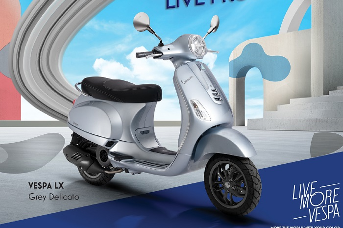 Harga Vespa 2022, Vespa LX 125 i-get jadi Vespa matic termurah, simak cicilan terbarunya.