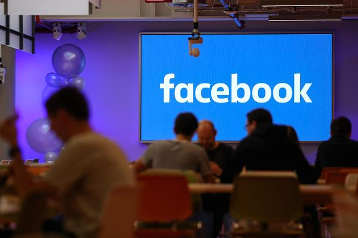 Ilustrasi Facebook yang hadirkan fitur untuk membuatnya lebih transparan dengan pengguna