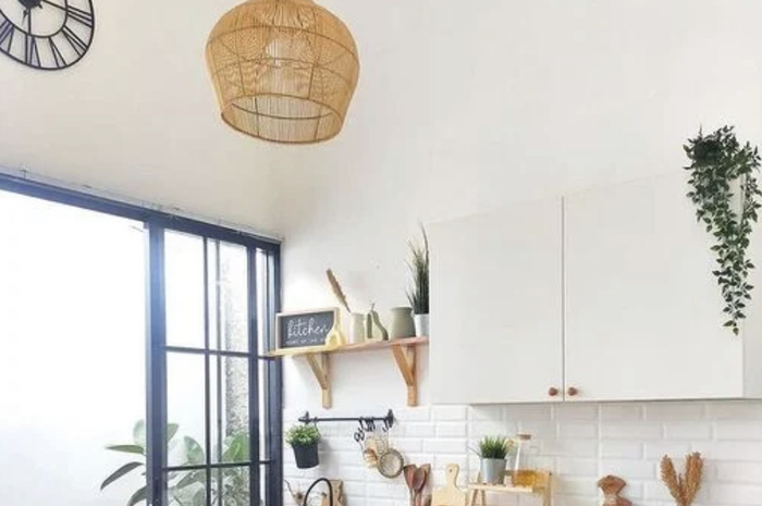Desain dapur minimalis makin tampak mewah karena kompor sengaja dipasang dengan cara begini. Intip 8 foto cantiknya yuk. 