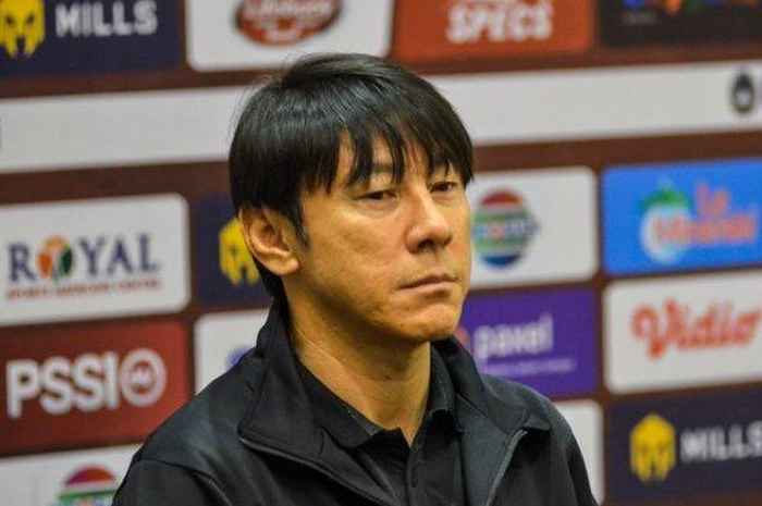 Geger pelatih Timnas Indonesia Sin Tae-yong mendadak akan mundur sebagai pelatih Timnas.
