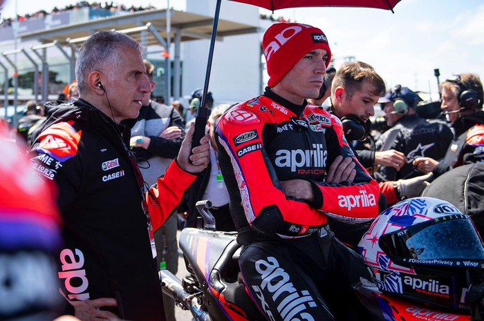 Setelah hasil buruk di Australia, Aleix Espargaro bertekad cegah Francesco Bagnaia kunci juara dunia di MotoGP Malaysia 2022