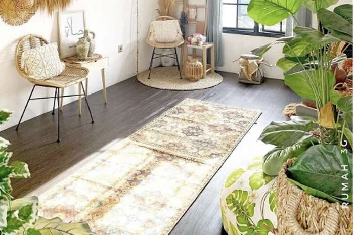 Ini 9 foto desain ruang tamu lesehan yang bikin Ibu-ibu kompleks ketagihan dibuatkan acara kumpul. Rumah mungil kian aesthetic. 