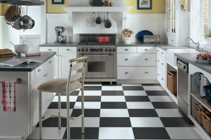 Desain dapur klasik minimalis sukses curi perhatian tetangga lantaran penampilan mewah. 10 foto inspirasinya langsung disimpan.