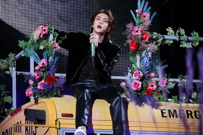 Jin BTS