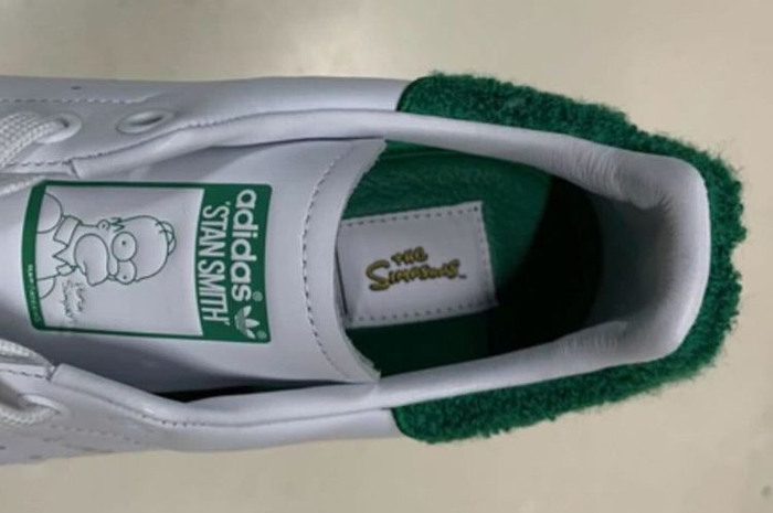Bocoran sneaker kolaborasi adidas x The Simpsons