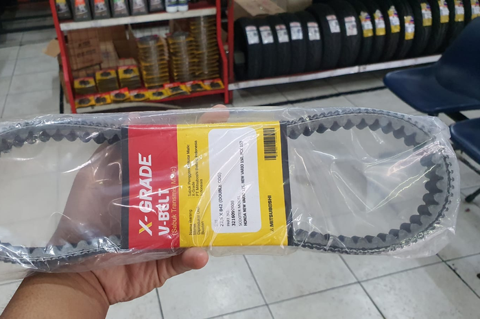 V-belt Honda Vario 150 yang dijual Planet Ban dikemas dalam kemasan X-Grade
