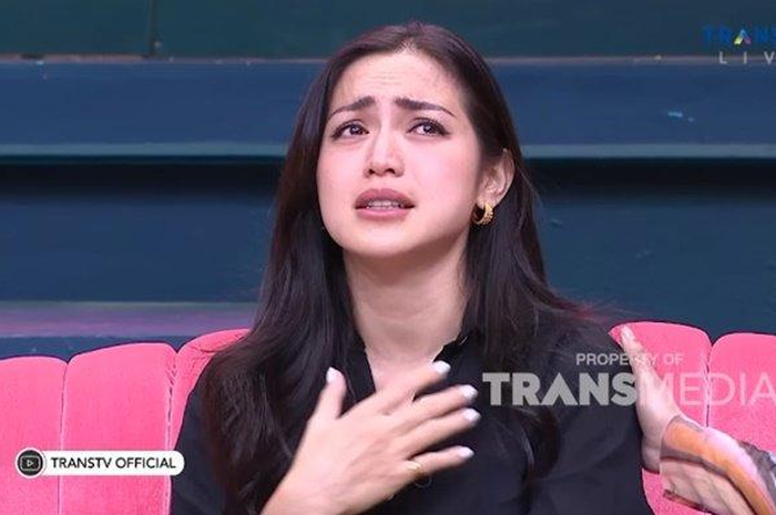 Cicilan rumah Jessica Iskandar nunggak 3 bulan, Raffi Ahmad bantu