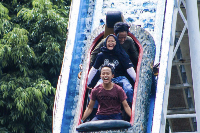 8 foto tempat wisata seru di Taan Impian Jaya Ancol dengan promo flash sale 11.11 murah. 