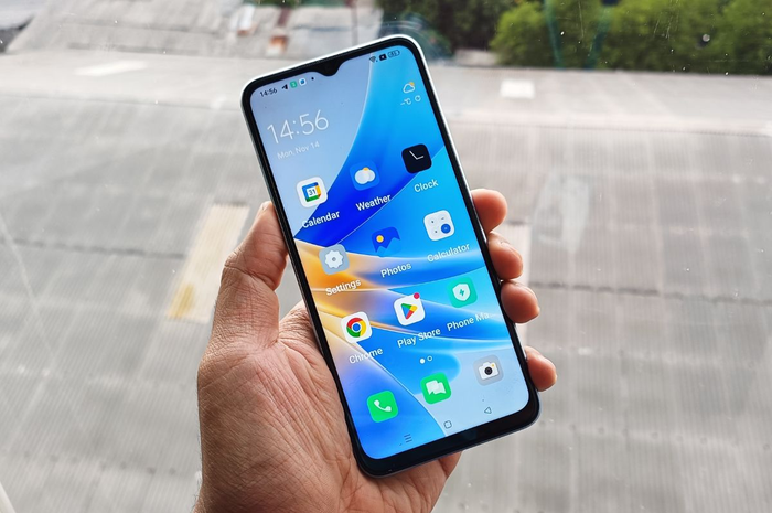 Mode Sederhana di OPPO A17 akan membuat tampilan HP jadi lebih sederhana dan lebih mudah digunakan bagi orang tua