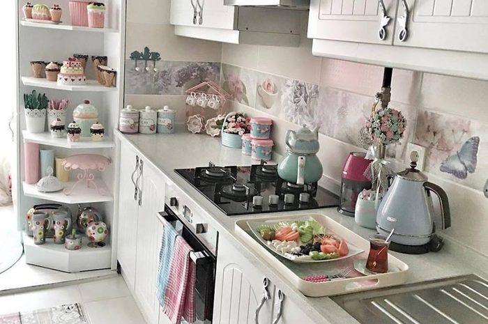 Pemilik rumah minimalis ingin foto dapur mungil selalu terlihat baru? Nah, lakukan 7 cara simpel ini setiap hati yuk. 