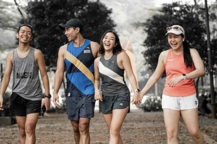 Gisella Anastasia semakin senang foto mesra dengan Rino Soedarjo. Gempi sampai bertanya begini ke mamanya. 