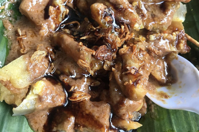 Inilah ulasan tentang 7 tempat wisata kuliner di Bogor yang menyajikan menu saparan enak. Bisa sekalian foto aesthetic tipis-tipis.