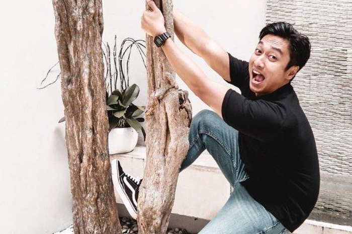 Berikut biodata artis Rezca Syam