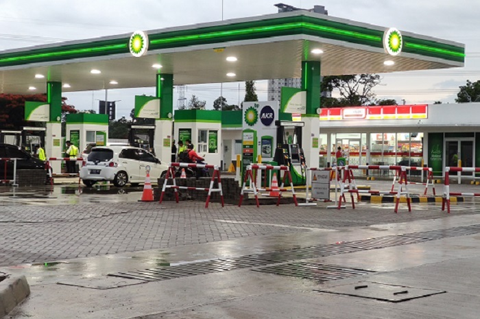Ilustrasi SPBU BP-AKR, ada kenaikan harga bensin per Desember 2022.