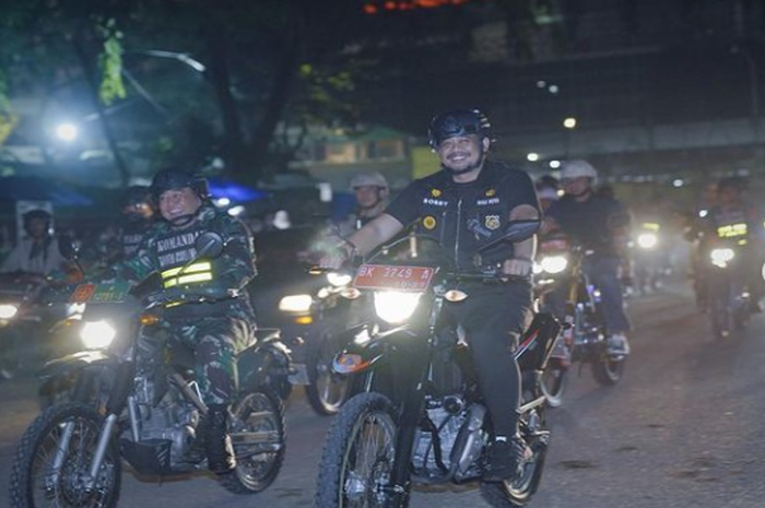 Momen Bobby Nasution memimpin langsung patroli Satgas Medan Kondusif jelang Nataru.