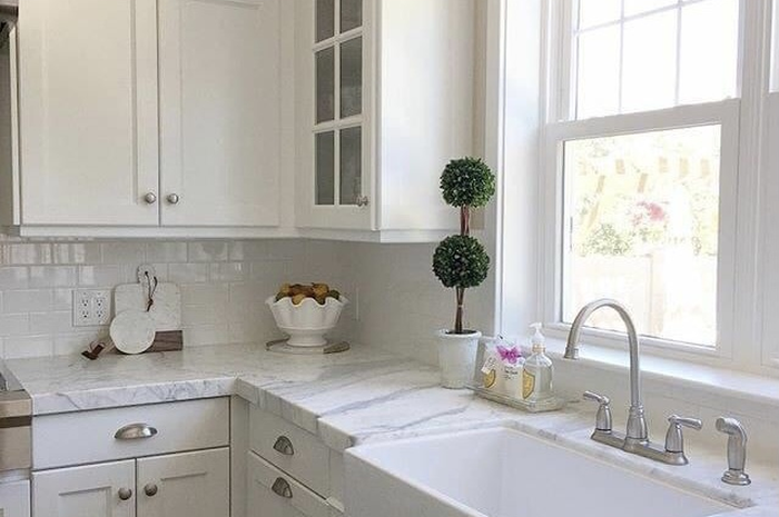 Foto desain dapur mungil menjadi inspirasi karena 7 gaya minimalis ini. Tampilannya bikin dapur estetik di lahan sempit. 