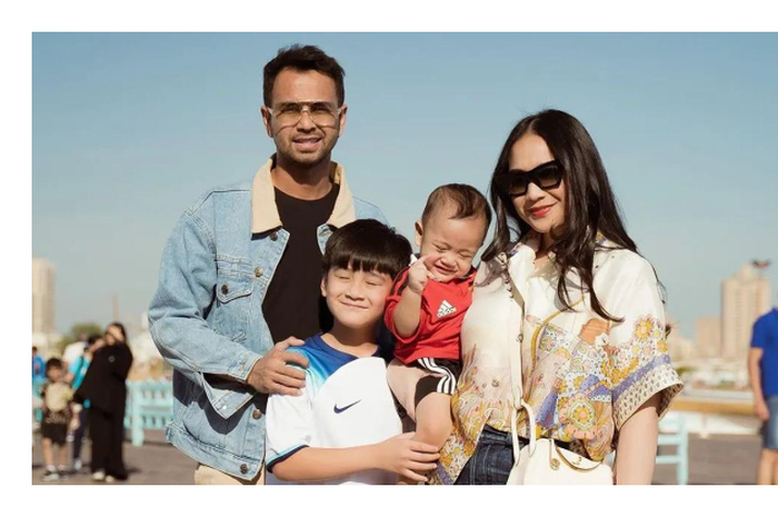 Potret keluarga Raffi Ahmad dan Nagita Slavina