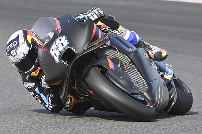 Performa pembalap RNF Miguel Oliveira bersama motor MotoGP Aprilia RS-GP menjanjikan, manajer tim RNF Racing Wilco Zeelenberg ungkap komunikasi efektif dengan Aprilia ketimbang bareng Yamaha