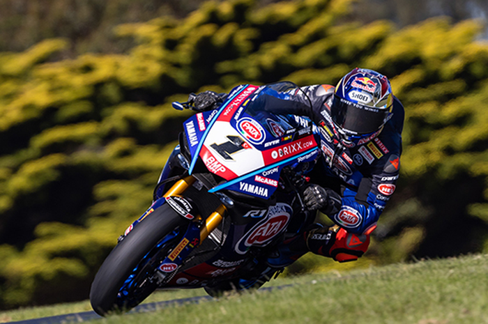 Toprak Razgatlioglu harus melepas angka atau nomor 1 di motornya karena gagal juara dunia WorldSBK 2022, tahun depan balik ke nomor asal 54