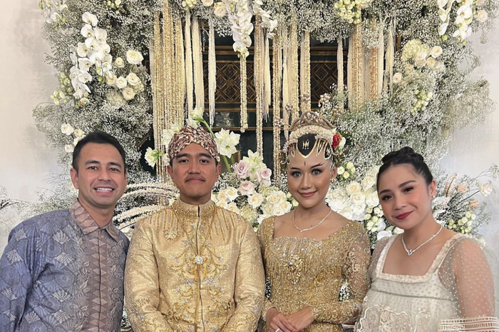 Raffi Ahmad dan Nagita Slavina hadiri pernikahan Kaesang dan Erina.