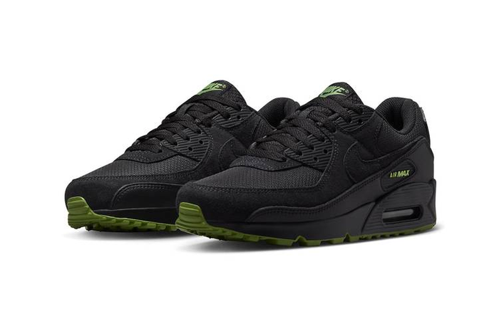 Nike Air Max 90 ‘Black Chlorophyll’