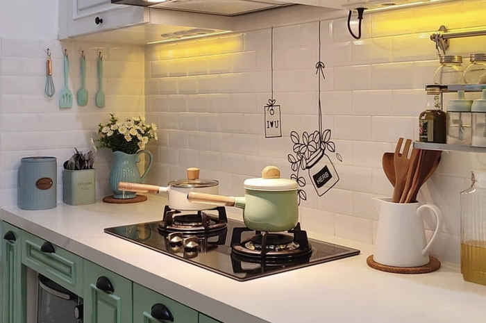 Tampilan foto dapur mungil yang terlihat kotor ternyata karena 3 hal sepele ini. Begini cara membersihkannya.