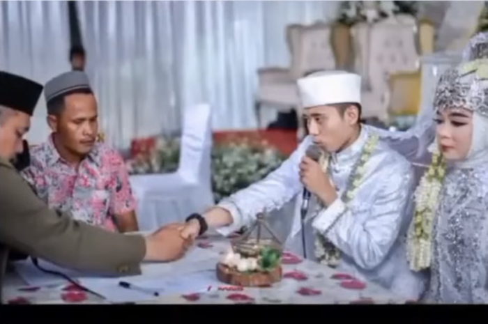 Begini jawaban arti mimpi suami selingkuh dengan ibu mertua. Foto nikah Norma Risma disebarkan di media sosial.