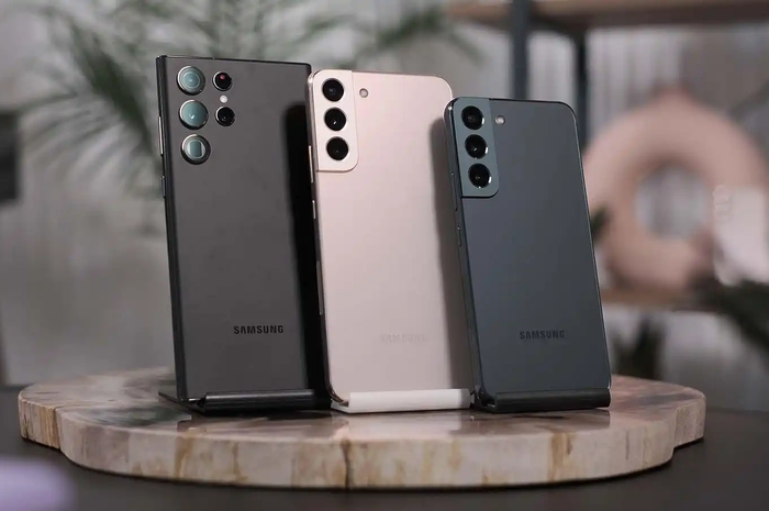 Samsung S22 Series