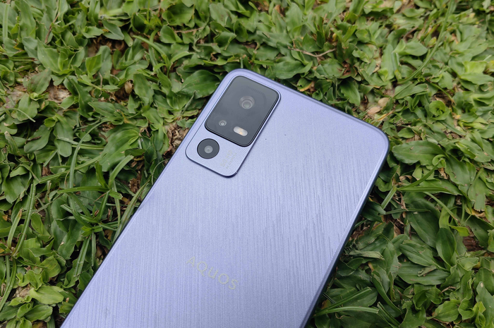 Fitur kamera Sharp Aquos V6 5G ini cocok buat update ke sosmed.