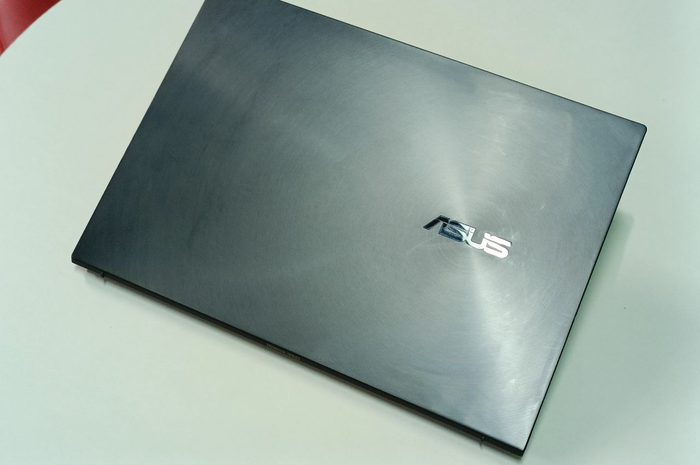 ASUS Zenbook 14X 