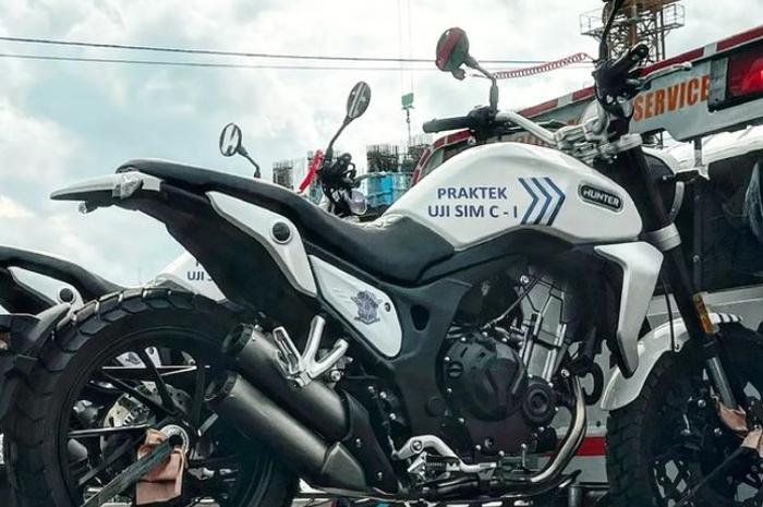 Motor tes untuk ujian sim C1 sudah ada. Kapan SIM C1 mulai berlaku? Polisi kasih jawaban.