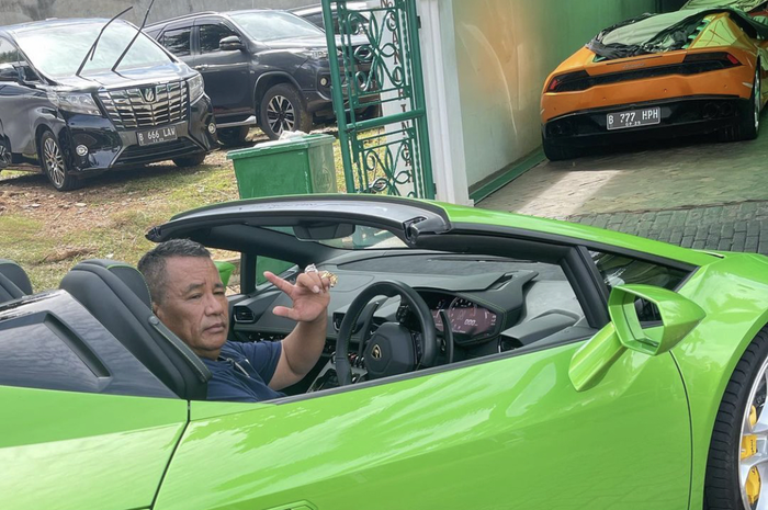 Pemgacara Hotman Paris mengaku sudah punya bukti kunci kasus Norma Risma dan mantan suaminya, Rozy Zay Hakiki.