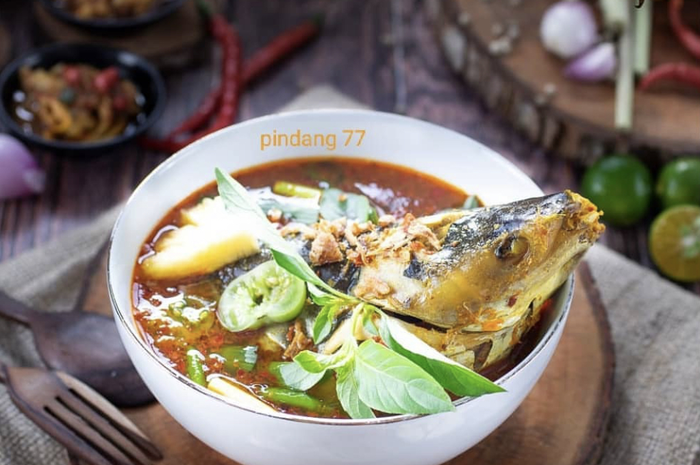 Ada 4 tempat wisata kuliner di Bengkulu yang menyajikan menu makan malam enak. Karena itu, selalu ramai dikunjungi. 