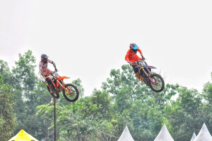 Dari road race, Indoclub gelar Grand Final Kejurnas Motocross dan Kejurda Grasstrack Jawa Barat.