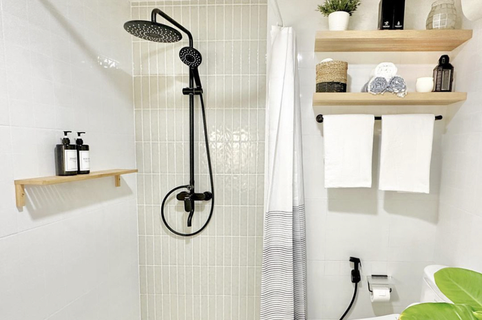 Inilah cara memiih material pelapis untuk kamar mandi minimalis. Bisa langsung kita aplikasikan di rumah.