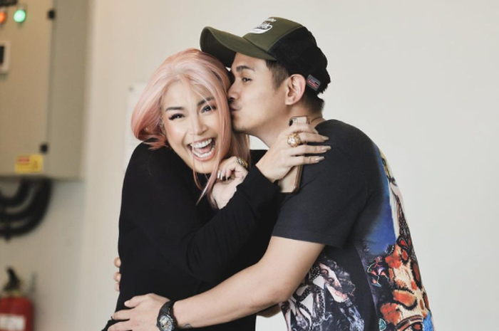 Ajun Perwira dan Jennifer Jill