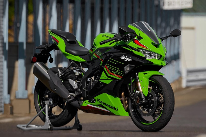 Resmi meluncur motor baru Kawasaki Ninja ZX-4RR di Amerika Serikat. Kakak Ninja ZX-25RR nih!