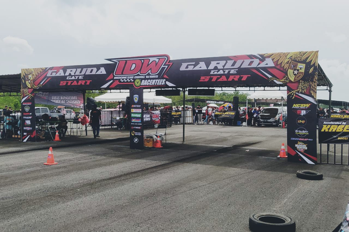 Garuda Gate jadi salah gate yang disiapkan dalam ronde final Indonesia Drag Wars 2022.