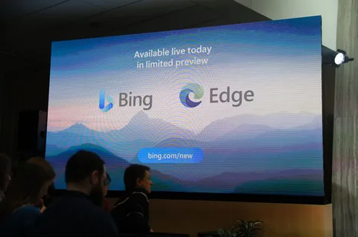 Acara peluncuran Microsoft Bing dan Edge baru yang mendukung fitur teknologi AI ChatGPT.